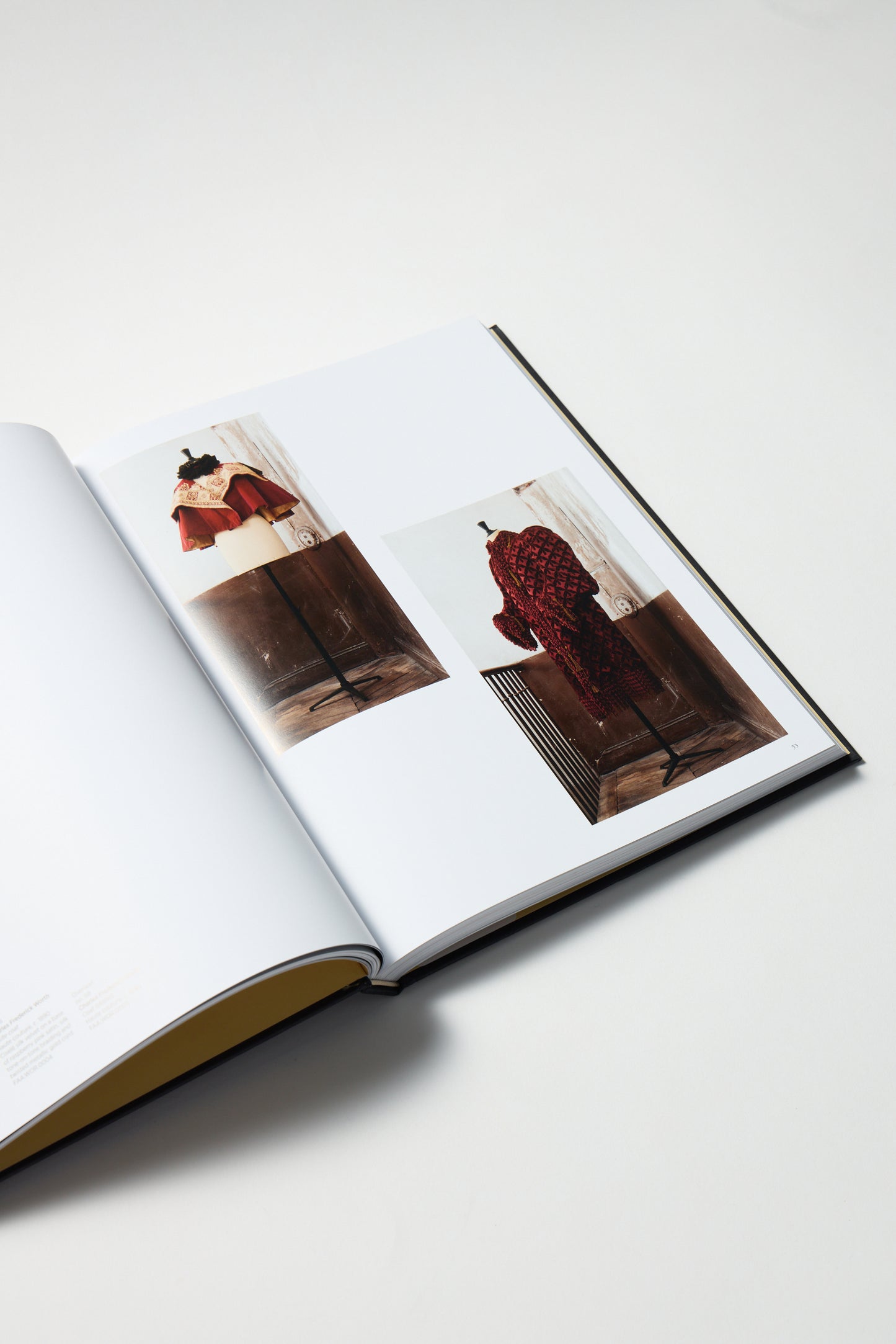 Azzedine Alaia: A couturier´s Collection