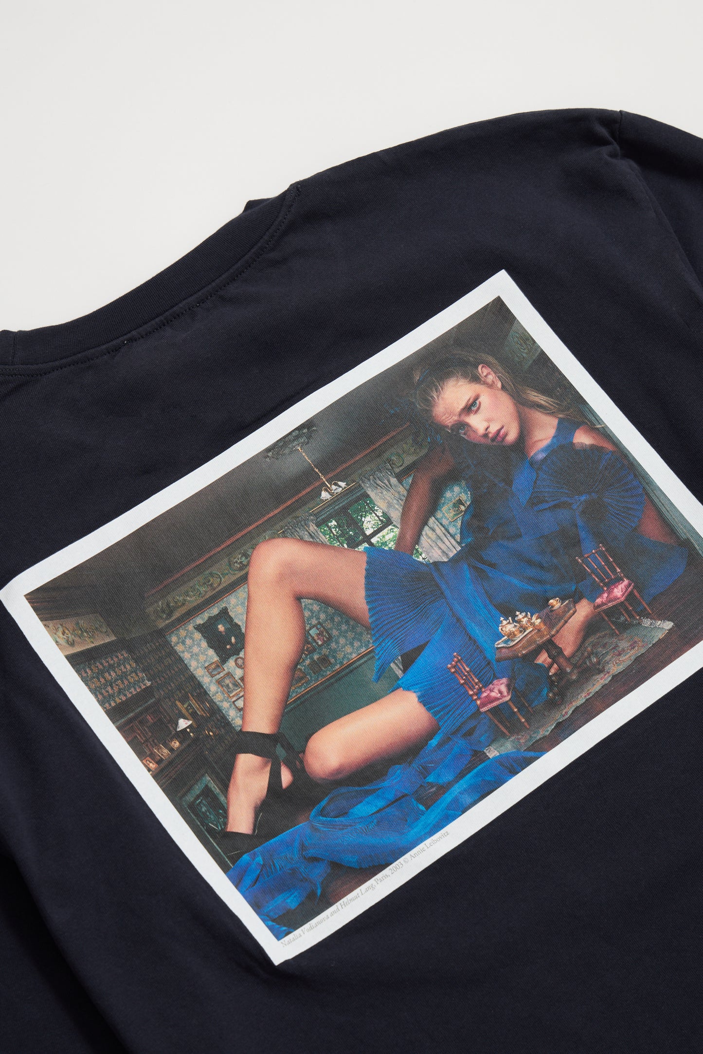 Camiseta Natalia Vodianova París 2003 © Annie Leibovitz