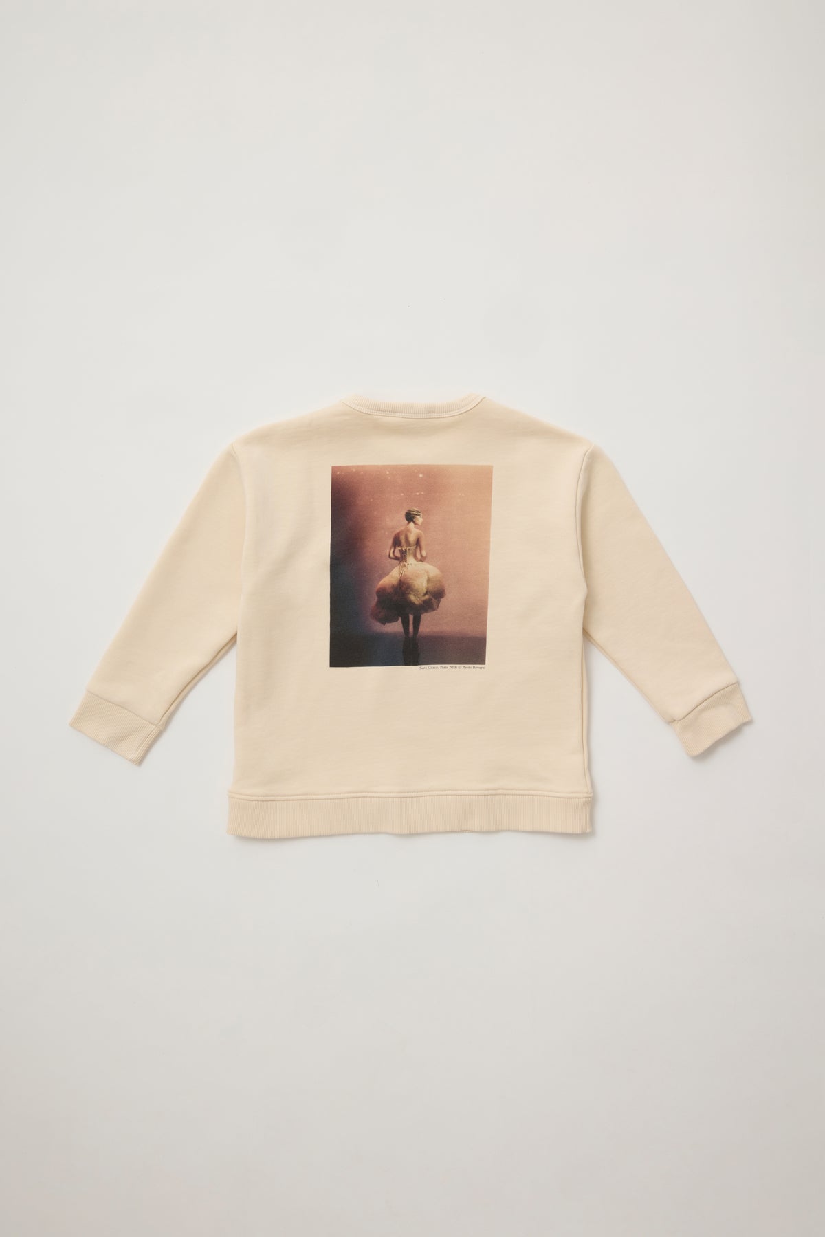 Sudadera niño Sara Grace, París 2018 © Paolo Roversi