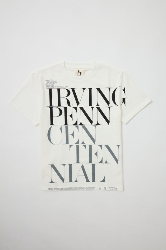 Camiseta con texto frontal "Irving Penn Centennial".