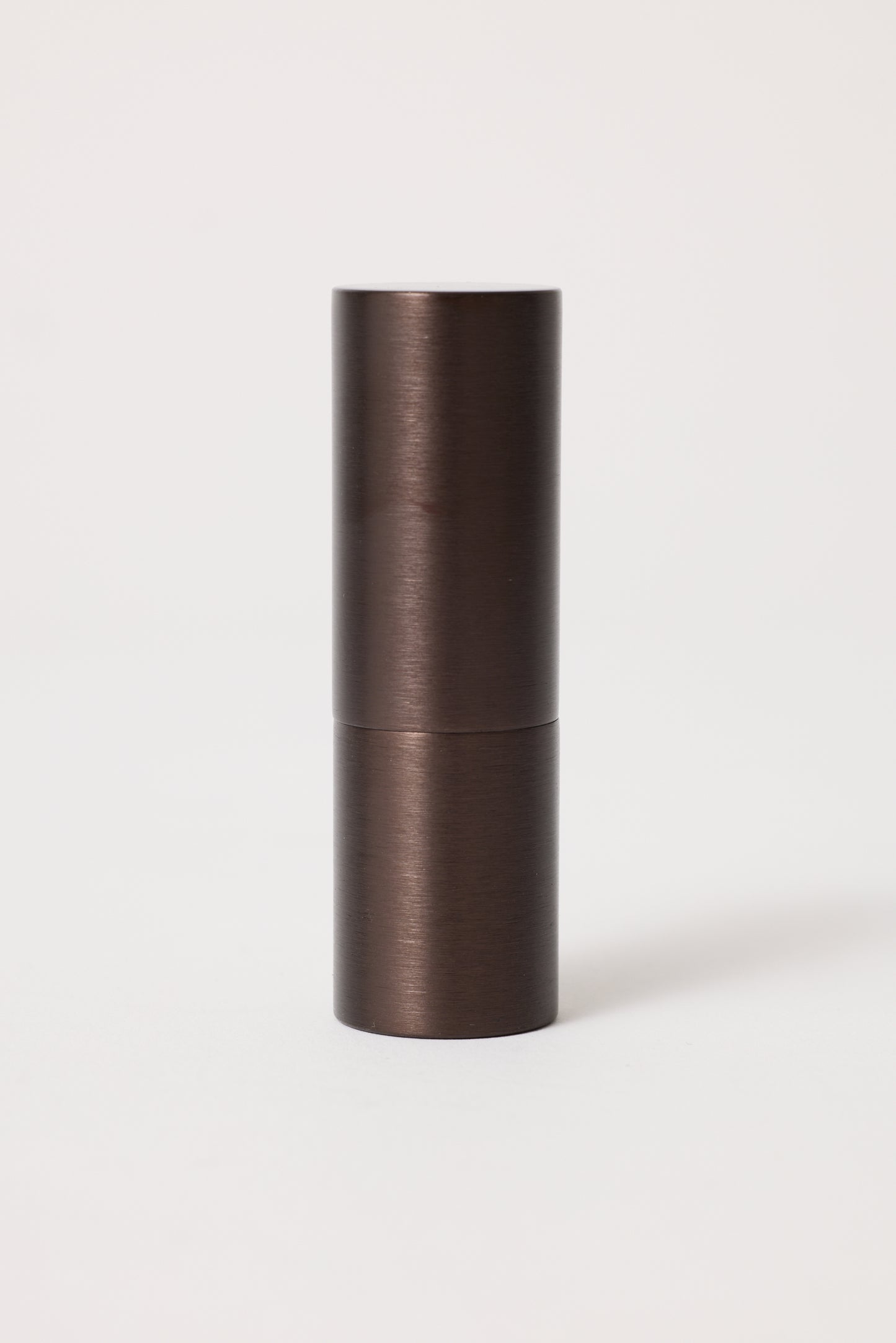 Lipstick burgundy The MOP Foundation