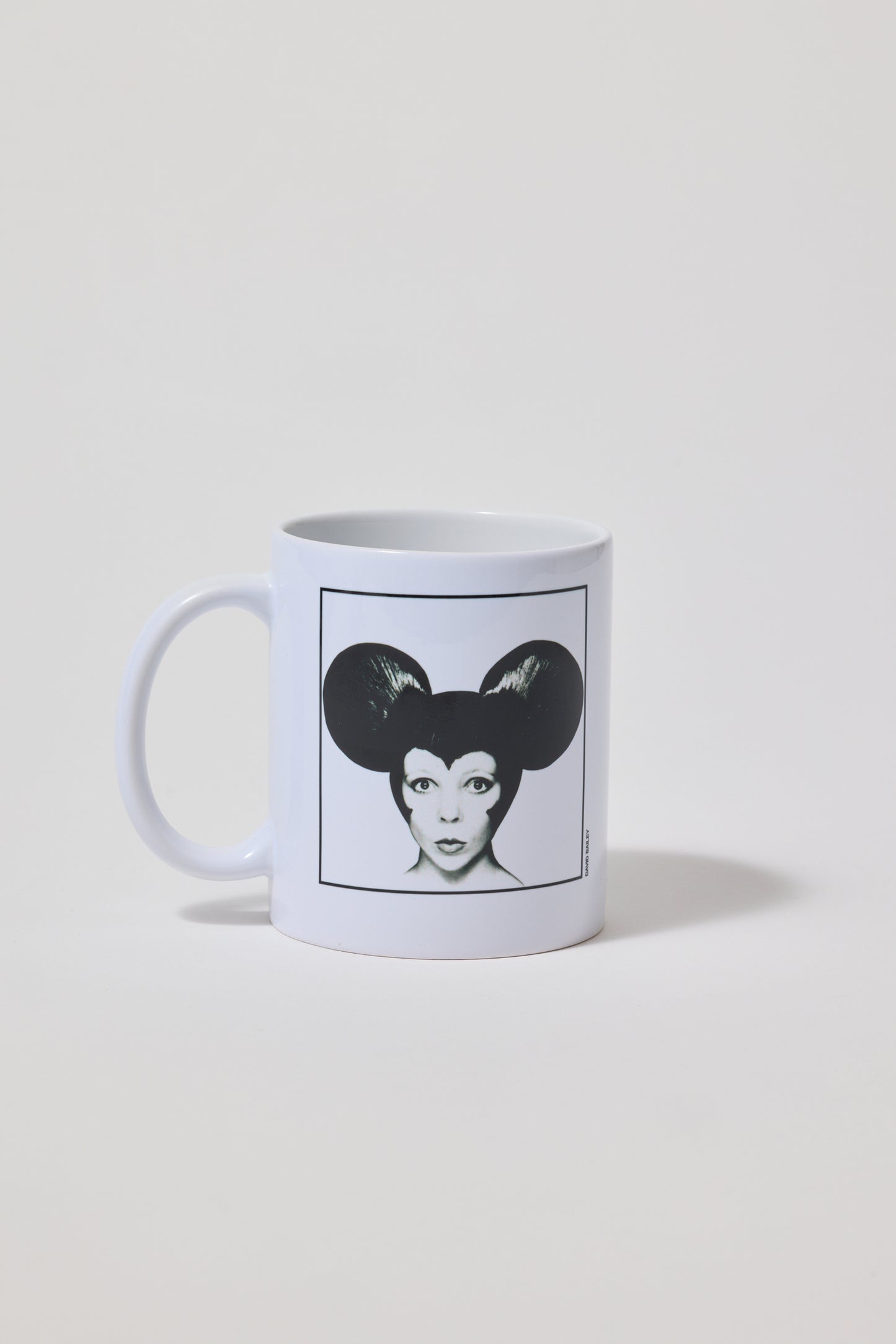Cunca de Penélope Tree como Mickey Mouse 1970 © David Bailey