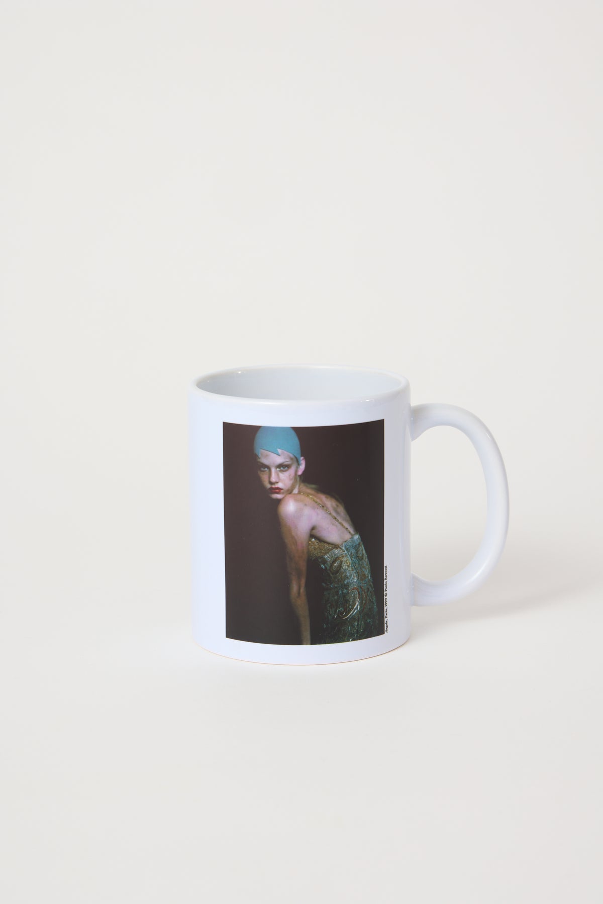 Taza Angela, París 1999 © Paolo Roversi