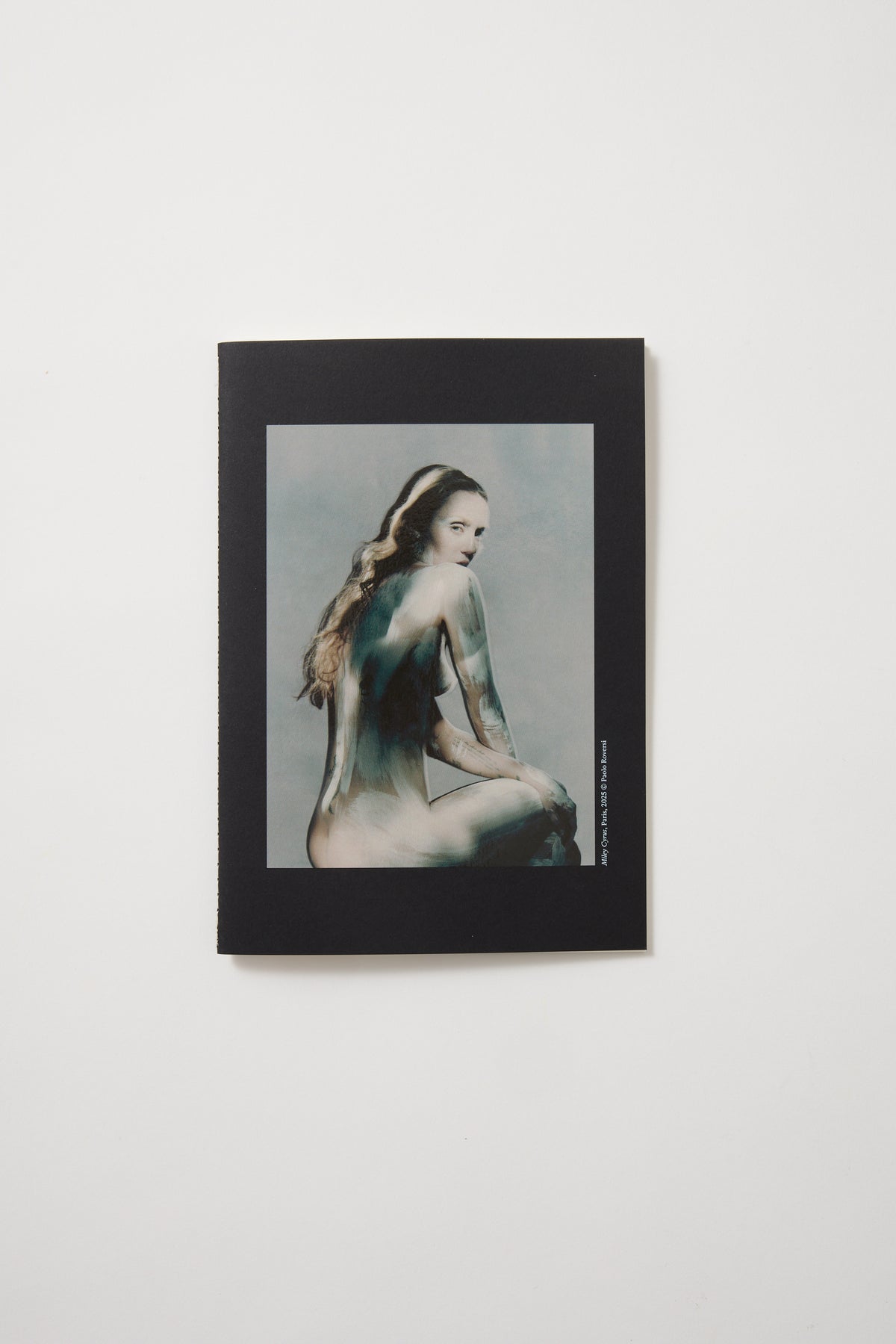 Libreta Miley Cyrus, París 2025 © Paolo Roversi