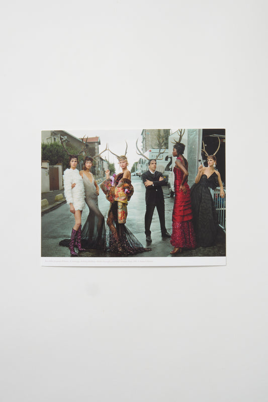 Postal grande Ben Stiller y modelos París 2001 © Annie Leibovitz