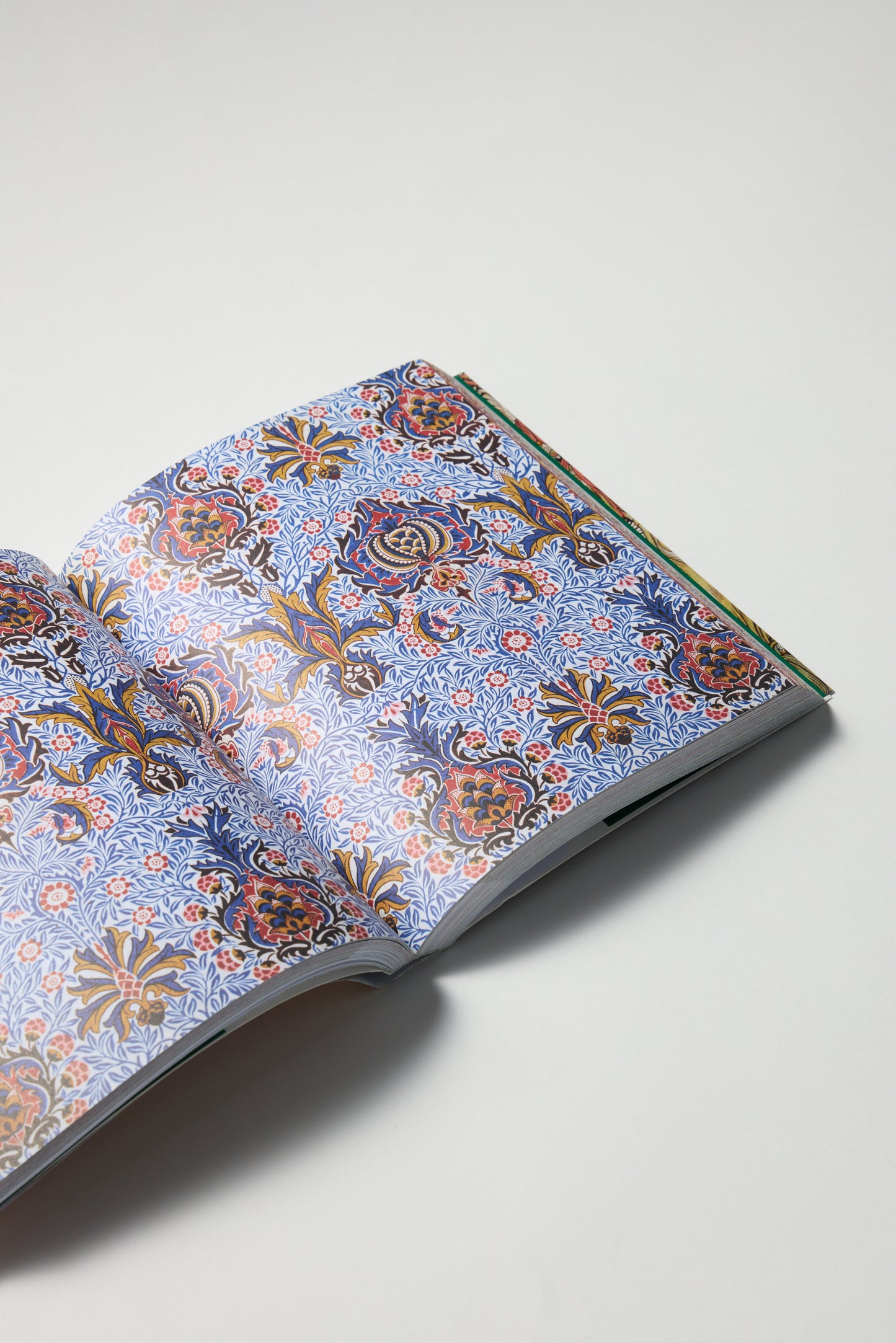 Pattern & Desing. William Morris