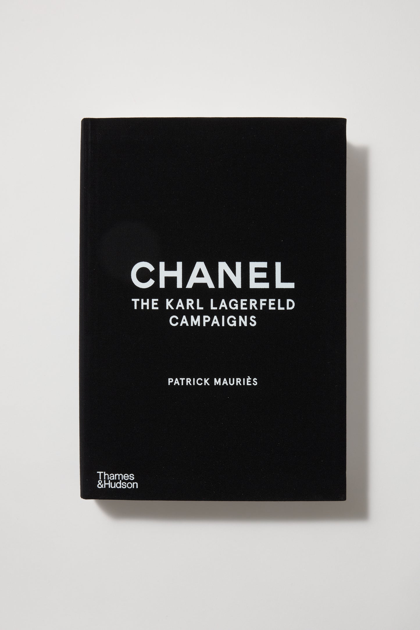 Chanel: The Karl Lagerfeld Campaigns