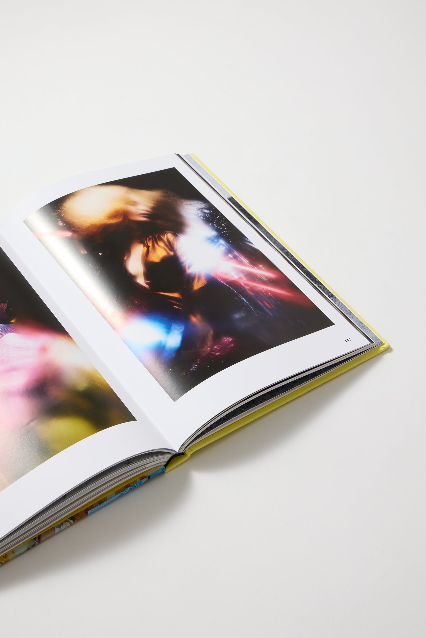 Anti Glossy: Fashion Photography Now