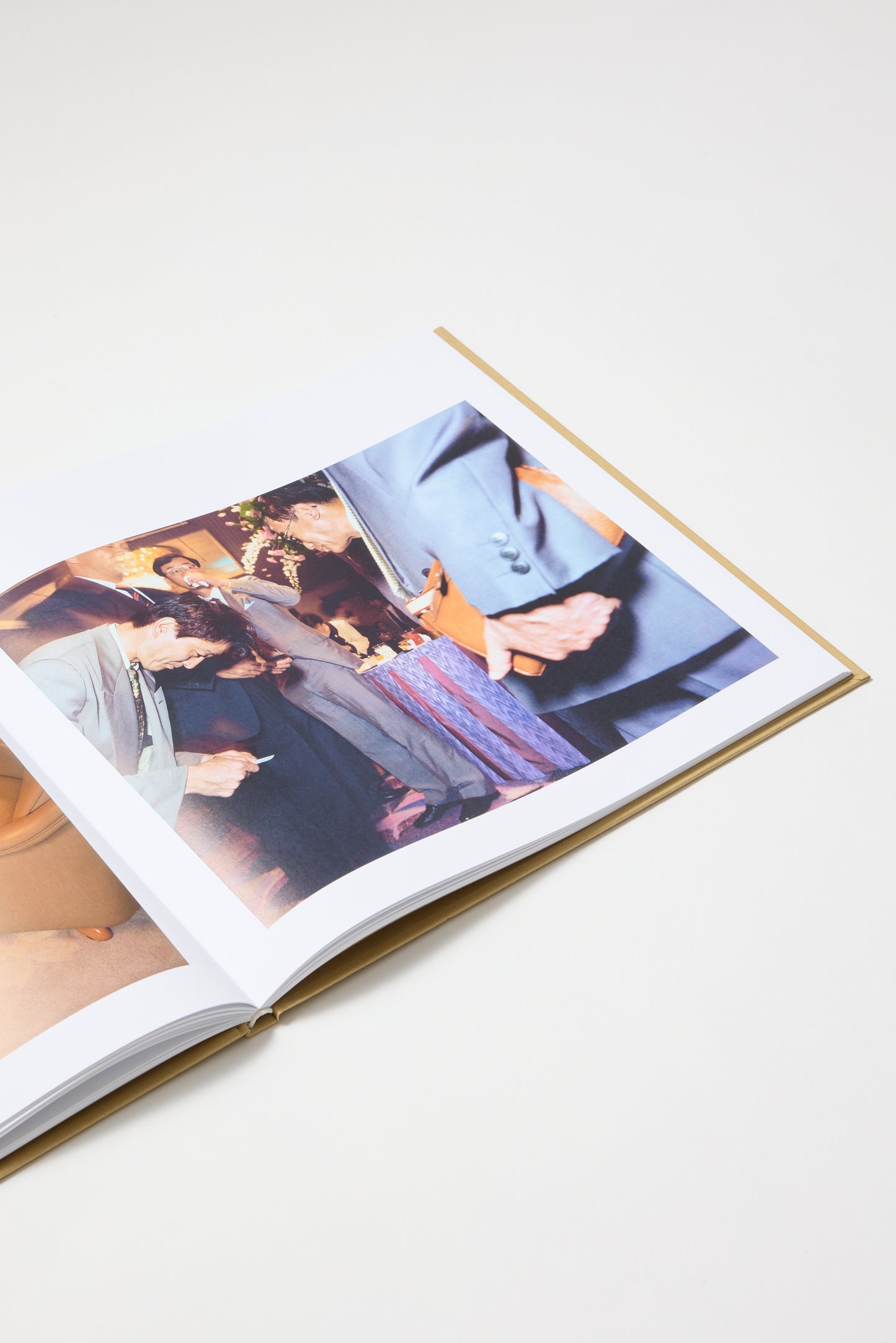 Office / LA Office de Lars Tunbjörk.