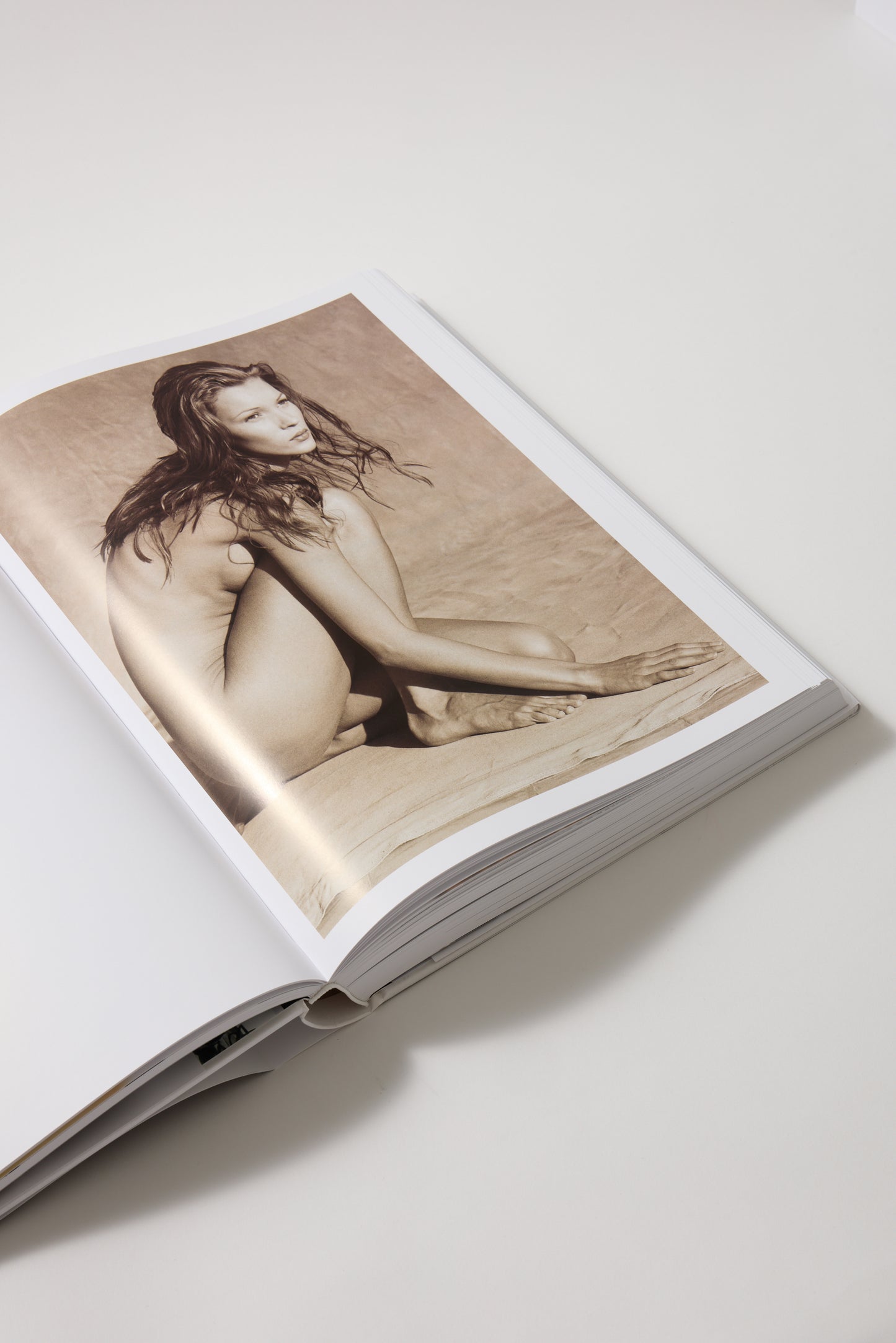 Albert Watson. Kaos