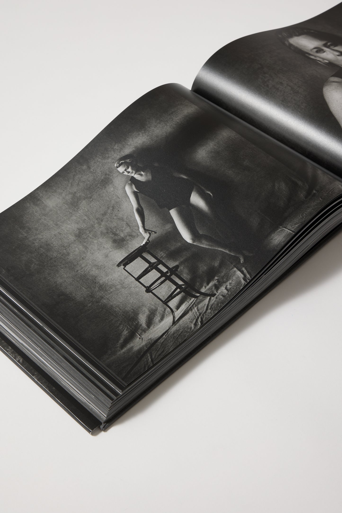 Peter Lindbergh. Shadows on the Wall
