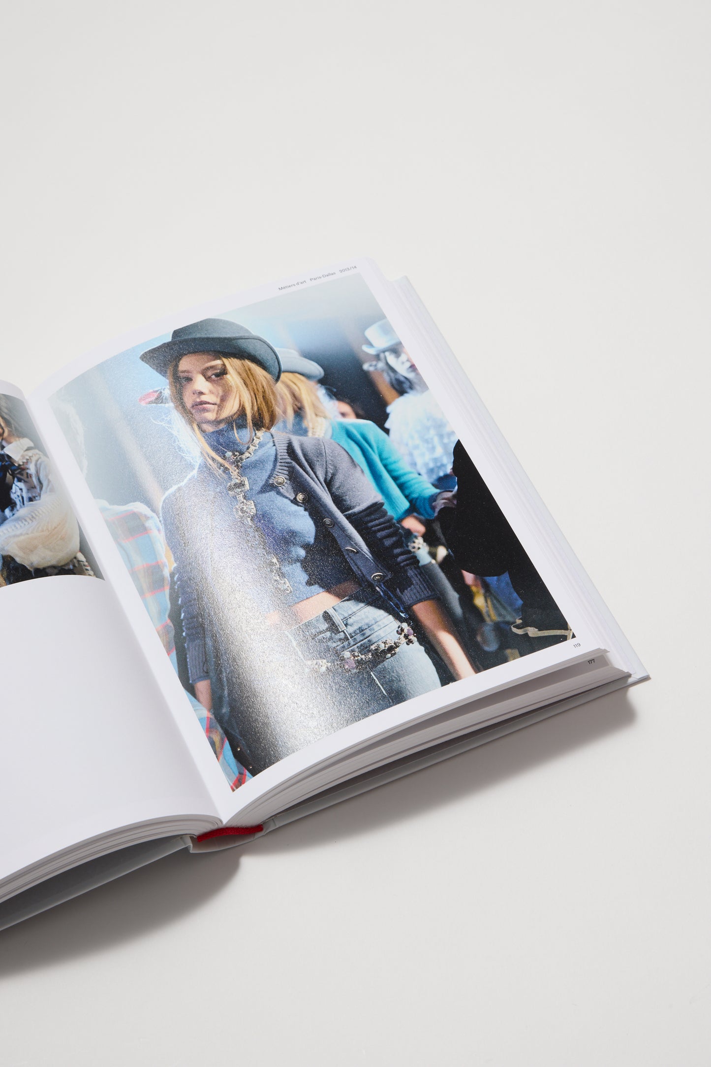 CHANEL - Fittings and Backstage