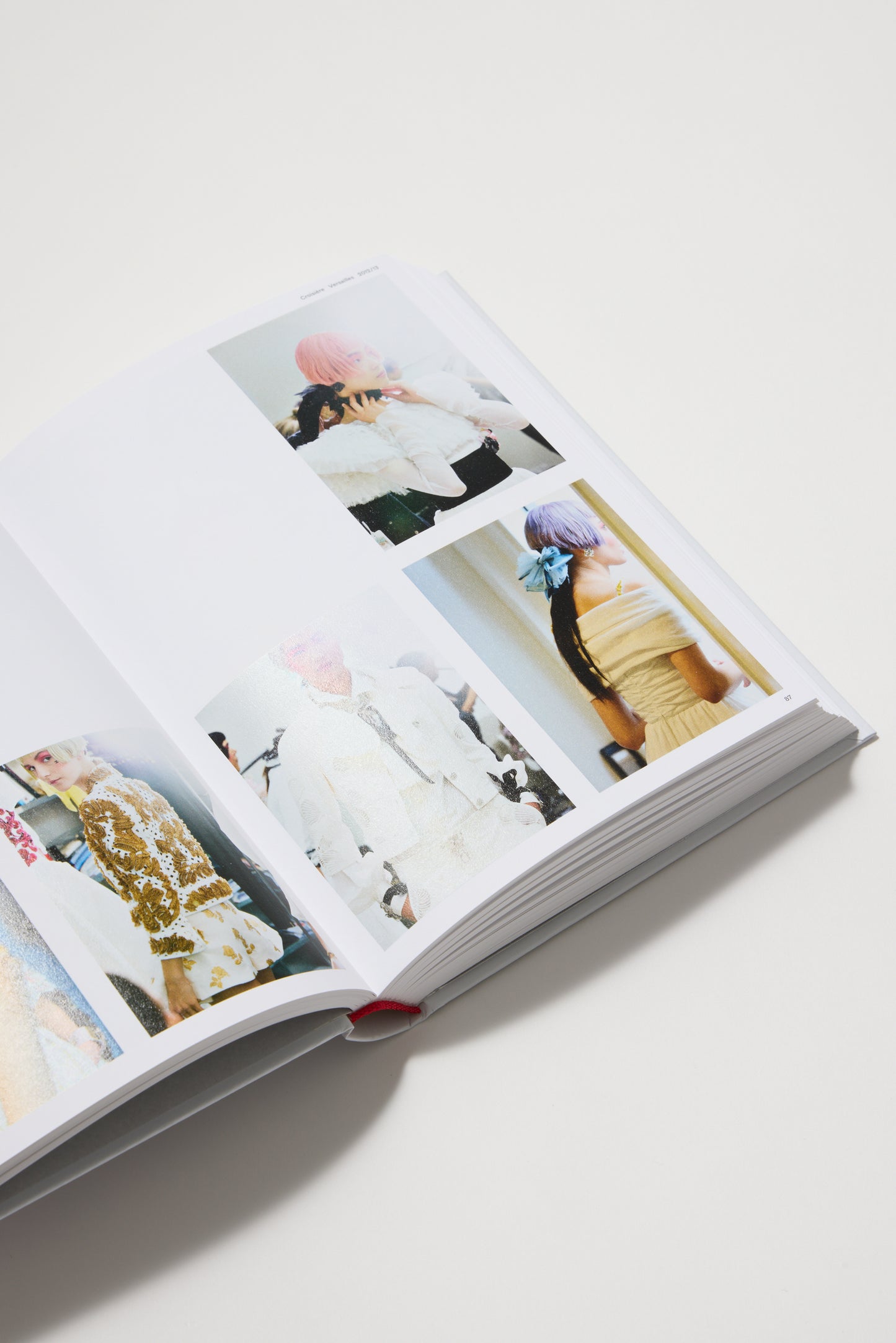 CHANEL - Fittings and Backstage