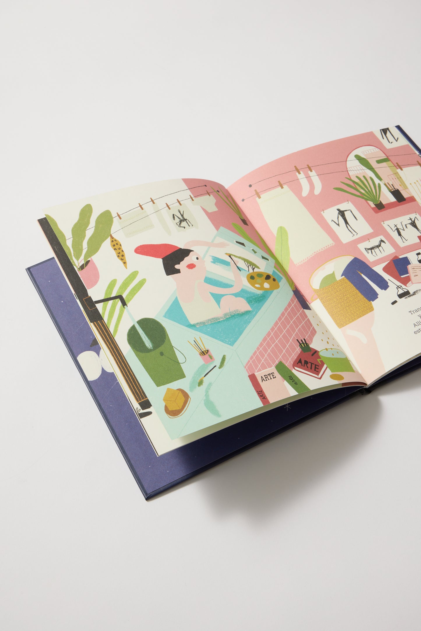 Pequeño y grande Dalí