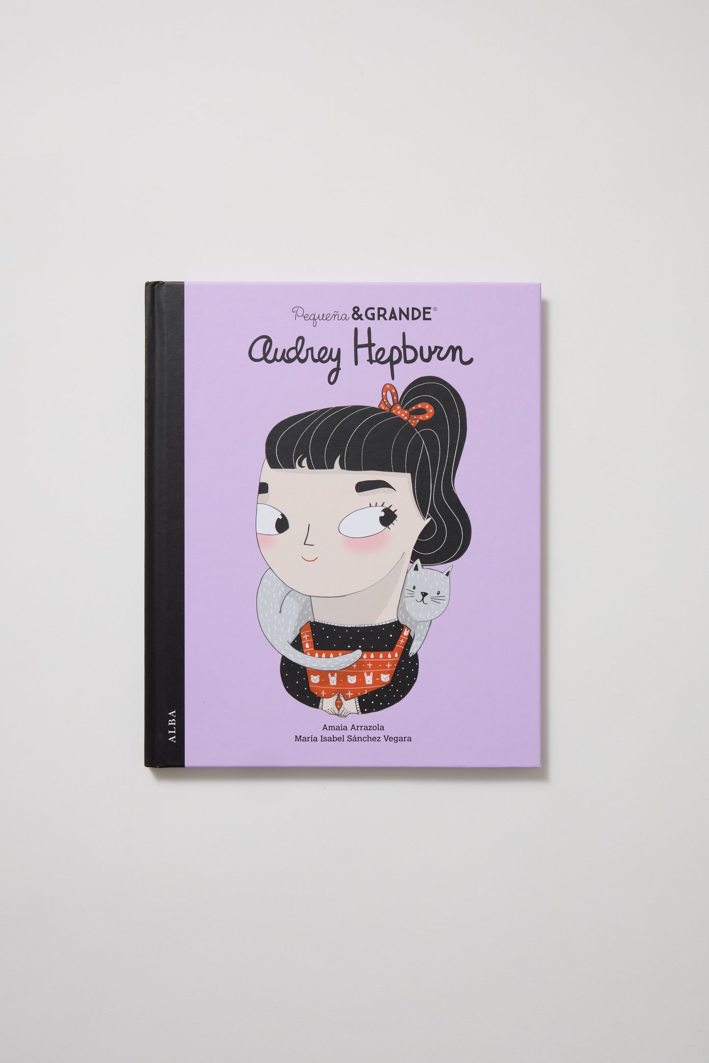 Pequeña y grande Audrey Hepburn