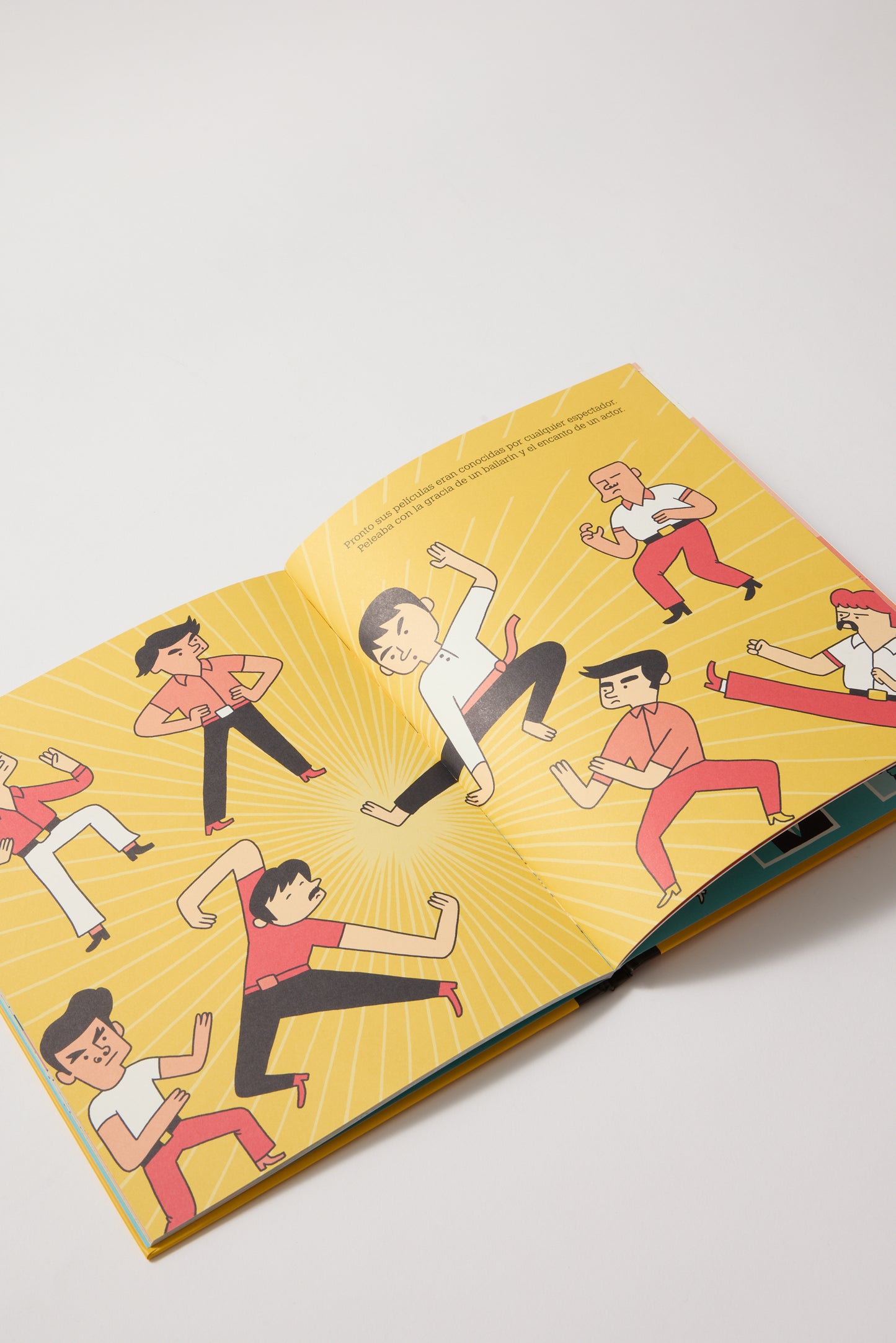 Pequeño y grande Bruce Lee