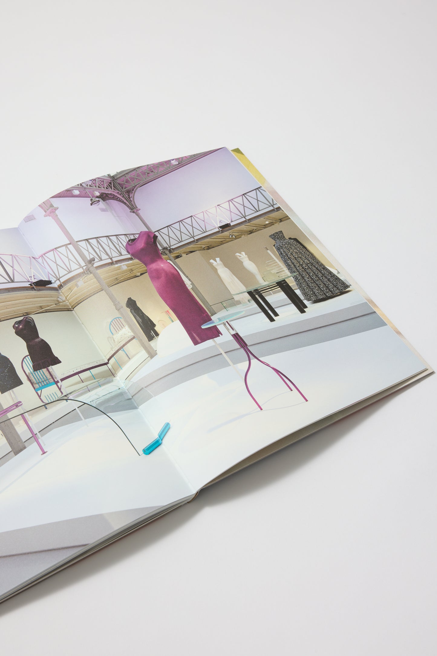 Alaïa/Kuramata. Lightness in Creation