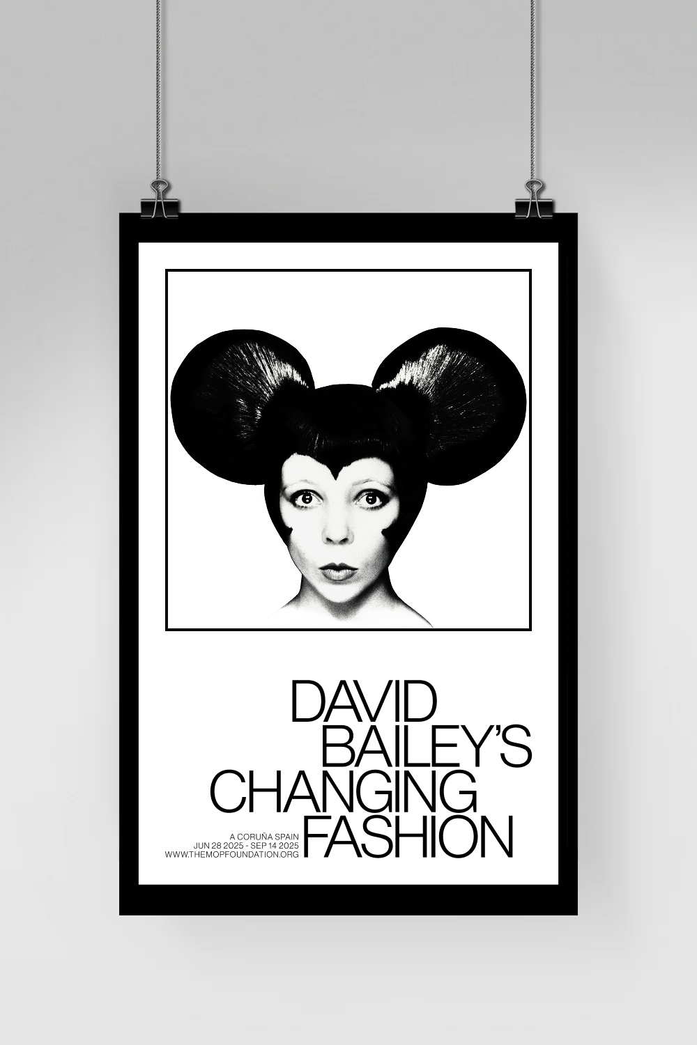 Desing print: Penelope Tree as Mickey Mouse 1970